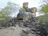Vista da Pedra do Sino no sentido E-O. Foto: Rogério Valença Ferreira.