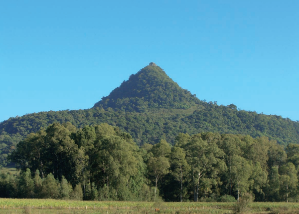 Morro Agudo localizado no Geoparque Quarta Colnia (Foto: Michel Marques Godoy)